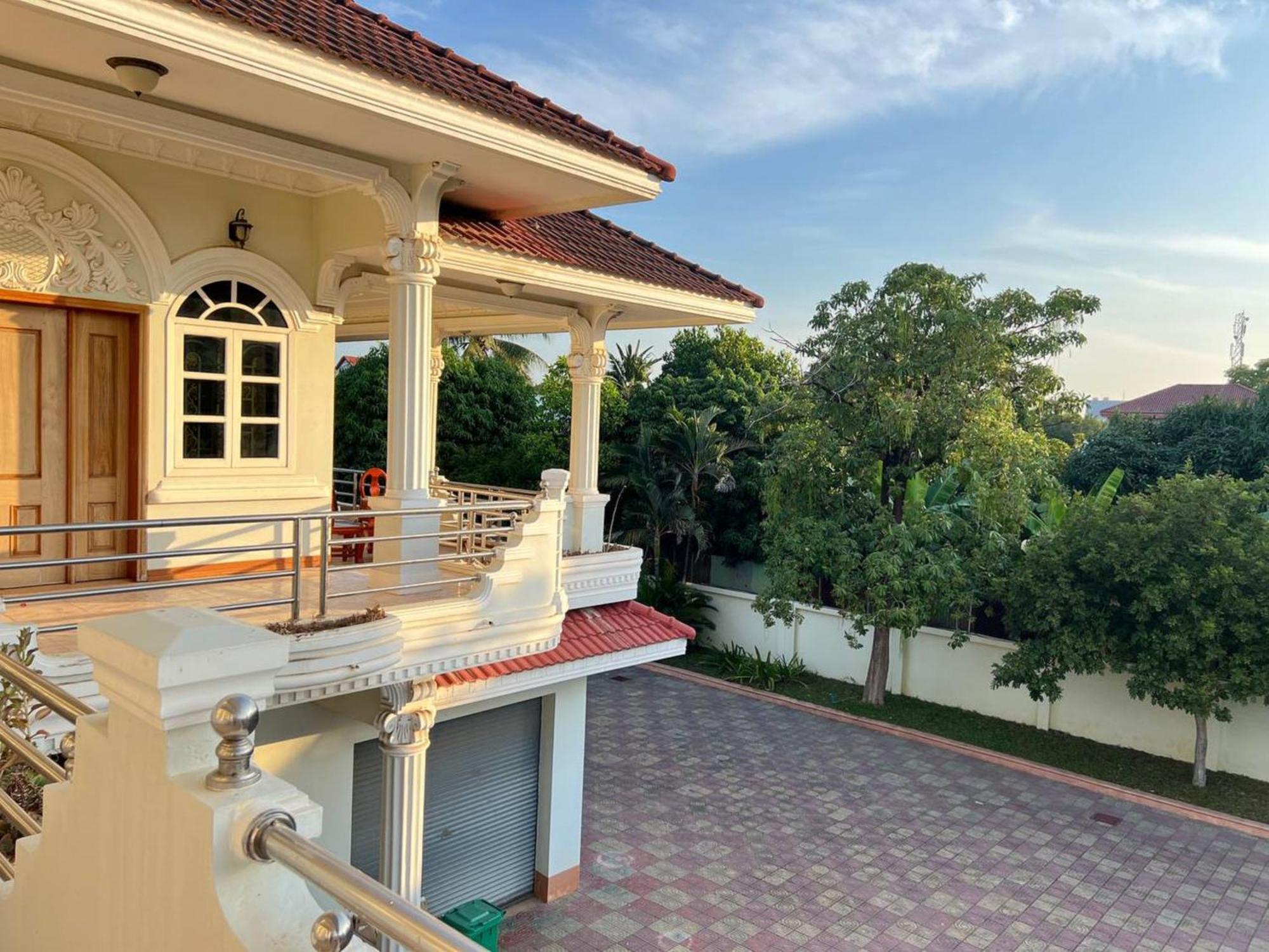 Lotus Blanc Homestay Villa Battambang Exterior foto