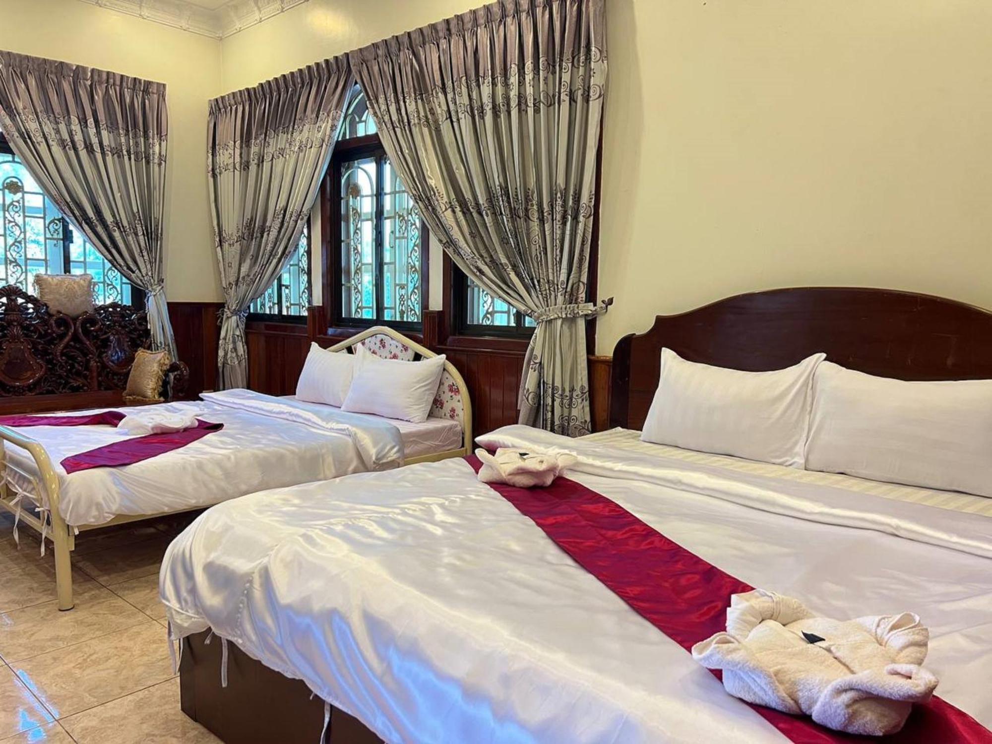 Lotus Blanc Homestay Villa Battambang Exterior foto